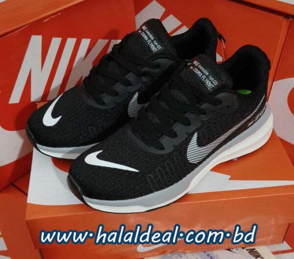 Nike Sneakers Shoes (Zoom B)